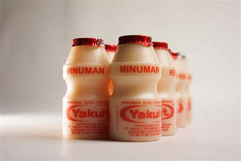 Yakult Nutrition Facts: 19 Things You Need to Know - Facts.net