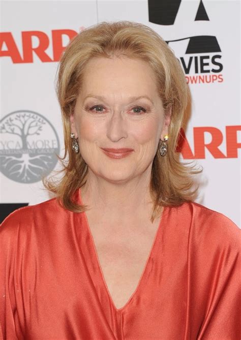 Meryl Streep. Gorgeous and amazing. | Meryl streep, Hairstyles over 50 ...