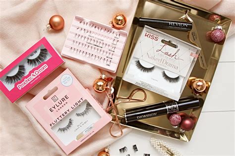 A Beginners Guide to Fake Lashes | Get Ready With Laura