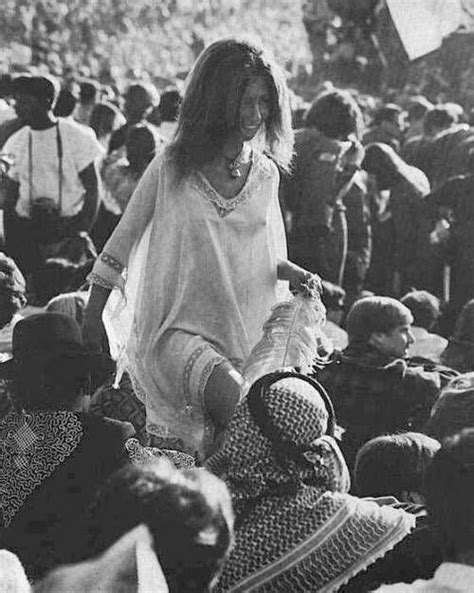 Pin by Chris Crager on inspiration | Woodstock hippies, Woodstock 1969 ...