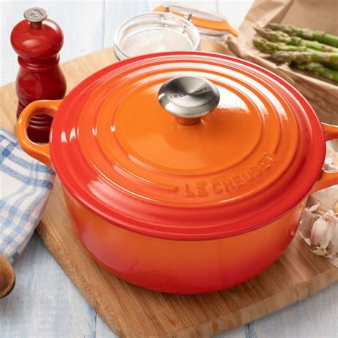 Best Le Creuset Dutch Oven: Our Top 5 Picks • The Wicked Noodle