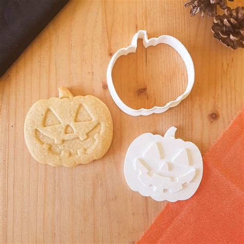 Halloween Cookie Cutters Pack of 6 Halloween Shapes | Etsy