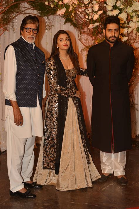 Aishwarya Rai Bachchan, Aaradhya, Abhishek Bachchan and Amitabh ...