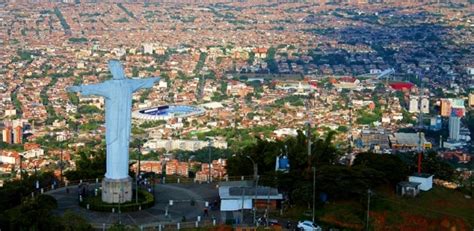 Cerro de Cristo rey, Cali Colombia. Excelente Mirador y monumento ubicado en el cerro de los ...