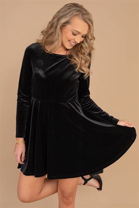 Make It Nice Black Velvet Dress in 2021 | Velvet dress short, Velvet ...