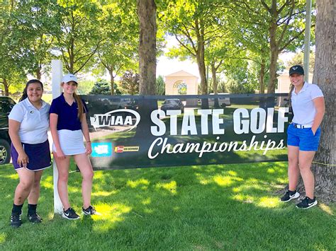 GOLF: Local golfers made their mark at state | Peninsula Daily News