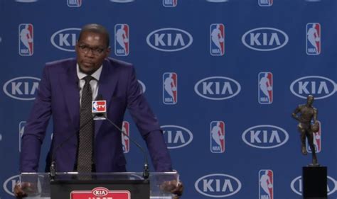 Kevin Durant Delivers An Emotional MVP Acceptance Speech – Hooped Up