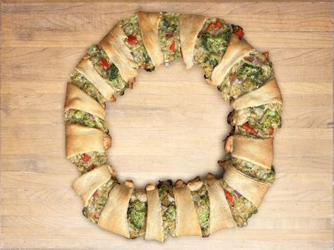 Chicken Crescent Wreath - Dan-O's Seasoning