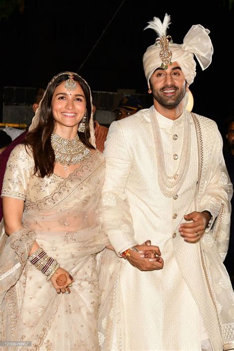 Alia Bhatt Wedding Lehenga Photos, Price, Designer, Makeover - All You need to Know - MJPRU