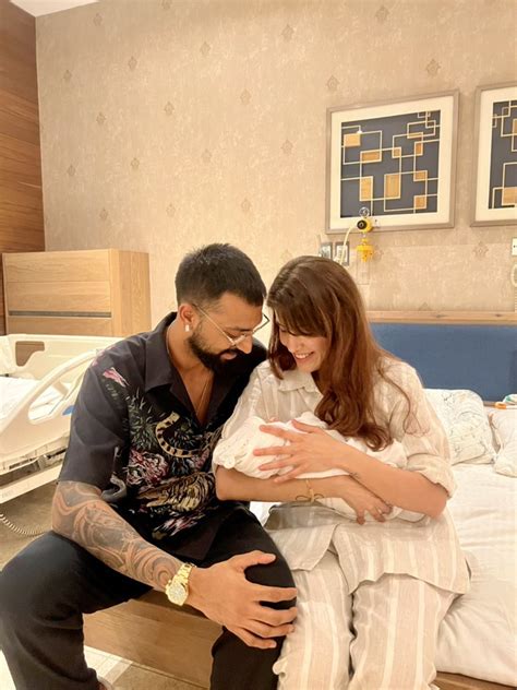 Krunal Pandya welcomes a baby with wife Pankhuri; reveals name