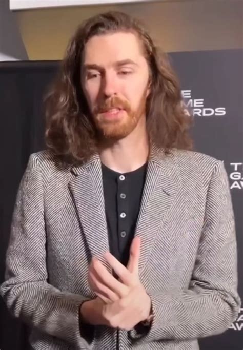 Hozier . The Game Awards , 8th December , 2022 . | Hozier, Awards, Interview