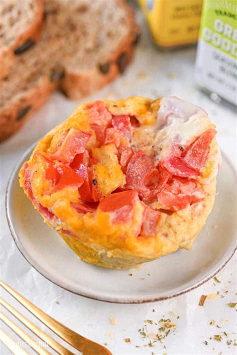 Healthy Keto Microwave Egg Muffin