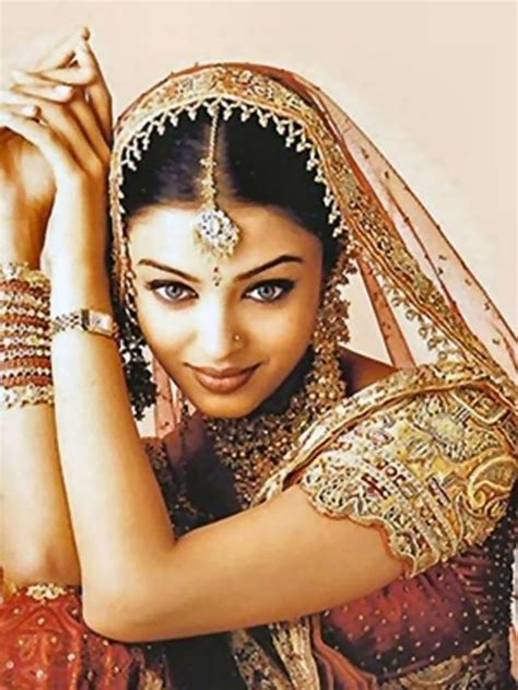 Aishwarya Rai Bachchan - Actor - Photo Gallery | Beautiful girl drawing, Beautiful baby girl ...