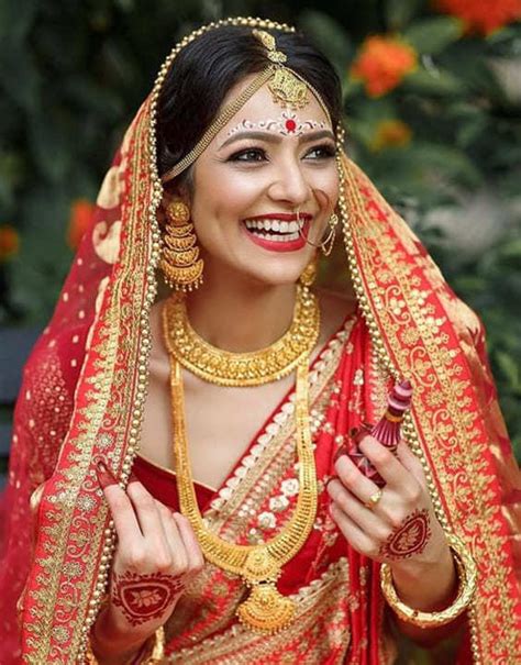 All About Bengali Brides | Nail The Bengali Bride Look This Wedding Season - Bewakoof Blog