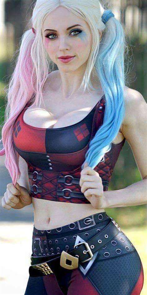 Pin on Kaitlyn Siragusa - Amouranth Cosplay