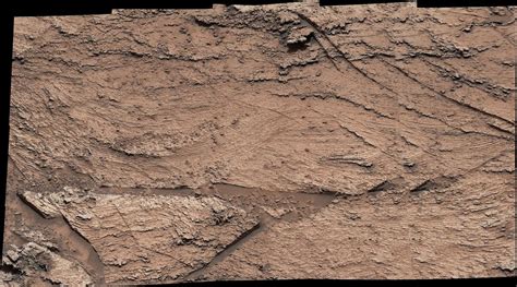 NASA’s Curiosity Captures Stunning Views of a Changing Mars Landscape ...