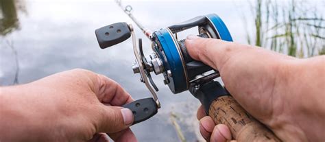 Baitcaster vs Spinning Reels: Differences, Pros, & Cons | Academy