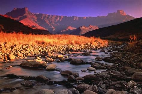 uKhahlamba Drakensberg Park - Birdie and Buck