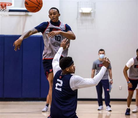 Photos: Ole Miss basketball returns to practice for game week