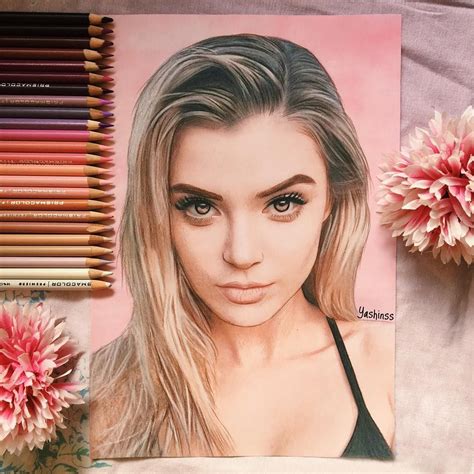 New drawing for beautiful @alissaviolet 💕 [ Alissa liked and commented.] Realistic Pencil ...