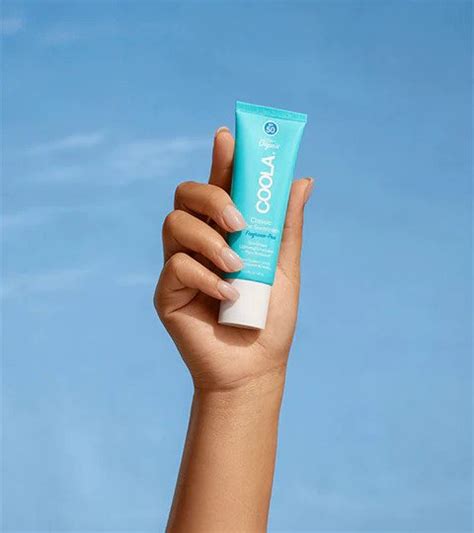 10 Eco-Friendly Sunscreen Brands That Are Non-Toxic