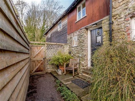 Luxury Hay-on-Wye cottages | Sugar & Loaf