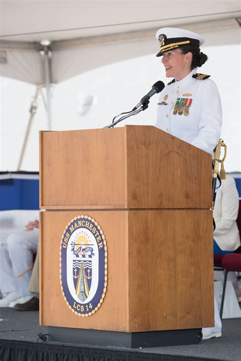 DVIDS - Images - USS Manchester (LCS 14) Commissioning [Image 30 of 34]