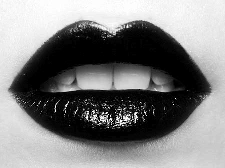 Pin by Sam Del on Mouth & lips | Black lipstick, Dark lips, Lipstick