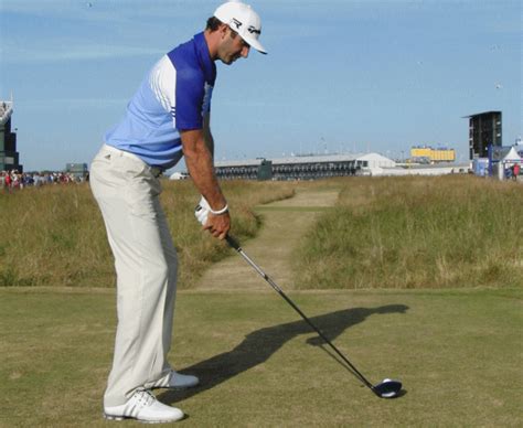 Dustin Johnson Swing Sequence GIF | 골프, 운동, 동영상