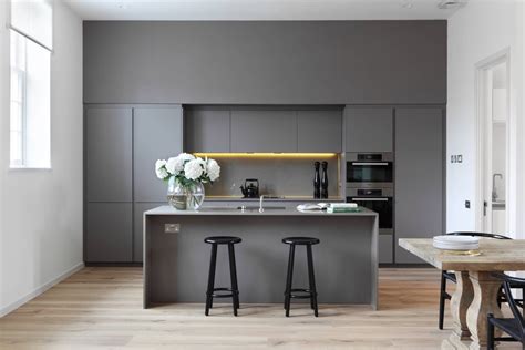 40 Gorgeous Grey Kitchens