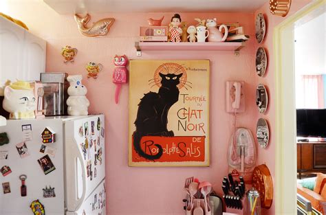 A Kitschy, Pink-alicious Apartment that Says No! to Minimalism | Pink ...