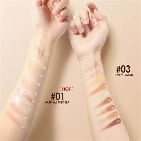 O.TWO.O LOVE MARK EYESHADOW PALETTE – OTWOO.COM.PK