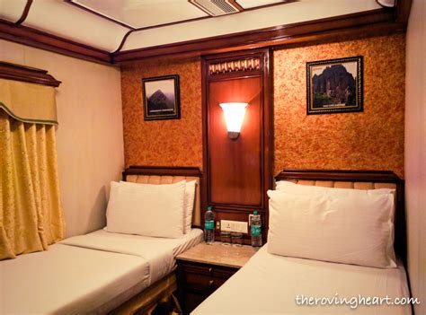 Golden chariot train: A Luxury on Wheels • THE ROVING HEART