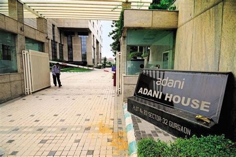 Vinod Shantilal Adani taking Adani Group to rise, Vinod Adani leds ...