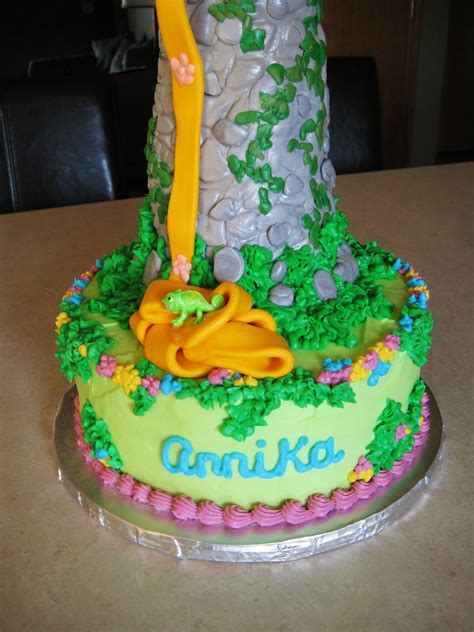 Custom Cakes by Julie: Rapunzel (Tangled) Cake