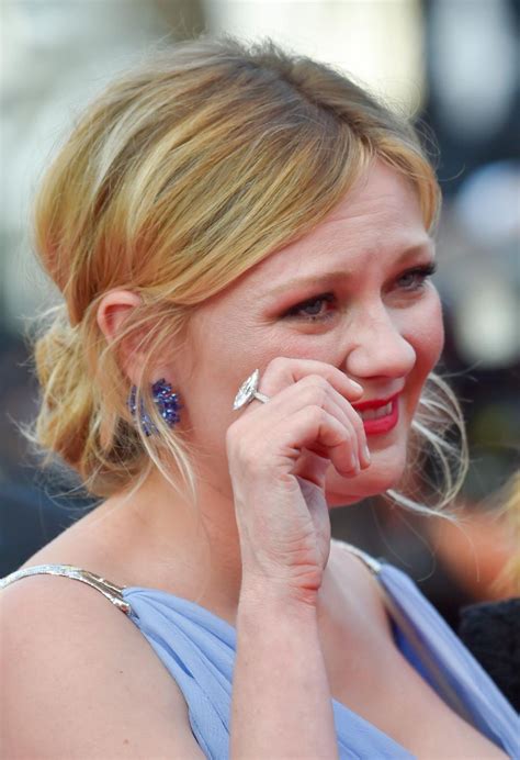 KIRSTEN DUNST at The Beguiled Premiere at 70th Annual Cannes Film Festival 05/24/2017 – HawtCelebs