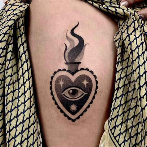 31 Hypnotic Heart Tattoo Ideas for Women in 2023