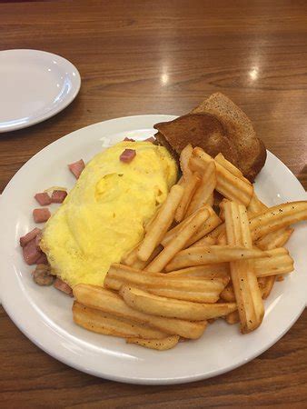 DENNY'S, Fallbrook - Photos & Restaurant Reviews - Food Delivery & Takeaway - Tripadvisor