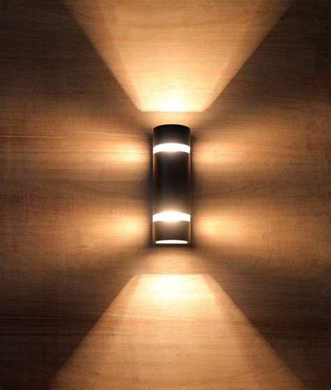 Outdoor Wall Light In D Shape With Aluminum Modern Wall Sconce Black Water Proof - Light Fixtures