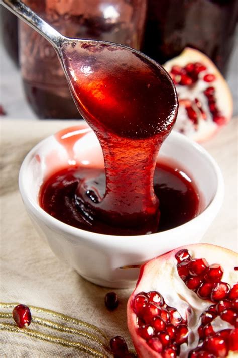 Easy Low Sugar Pomegranate Jelly Recipe 2023 - AtOnce