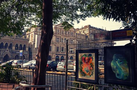 File:Art Plaza Gallery outside Jehangir Art Gallery, Mumbai.JPG - Wikimedia Commons