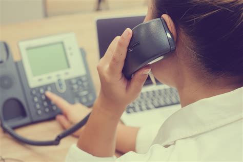 Benefits Of Hiring A Phone Answering Service - Affordable Executive ...