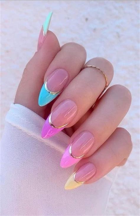 Pin by Caitlin Flynn on Nail Inspo in 2021 | Almond nails, Almond nails designs, Almond nails ...