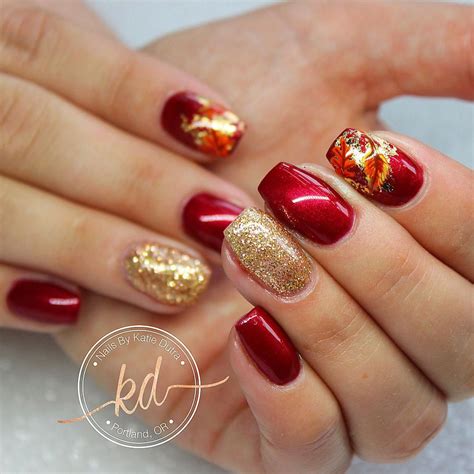 Autumn Nails Red Gold