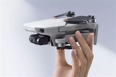 DJI dévoile le Mavic Mini 2, un petit drone 4K qui corrige les ...