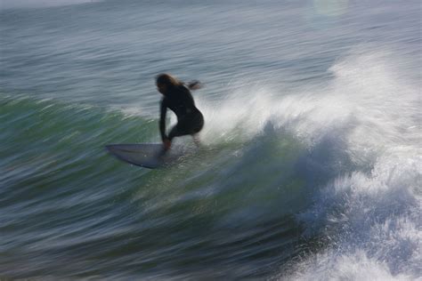 Surfing at Surfers Paradise Surfers Paradise, Penguins, Surfing, Waves ...