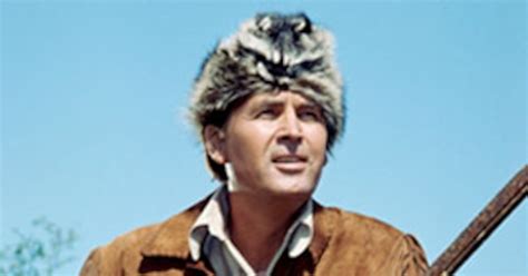 Fess Parker, TV's Iconic Davy Crockett, Dead at 85 | E! News