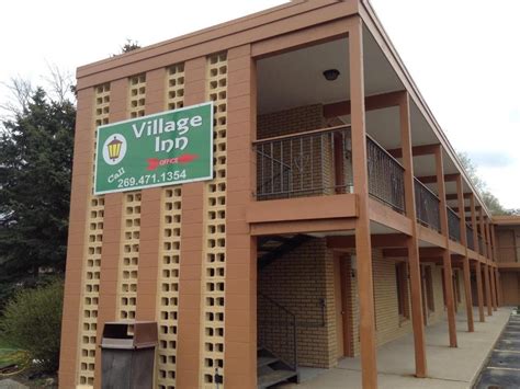 Village Inn Motel Berrien Springs in Berrien Springs (MI) - Room Deals, Photos & Reviews