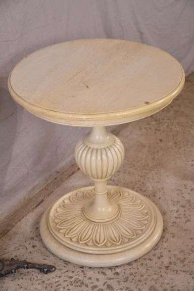 Round off-white side table with carved pedestal base; 55-10007 - R.H. Lee & Co. Auctioneers