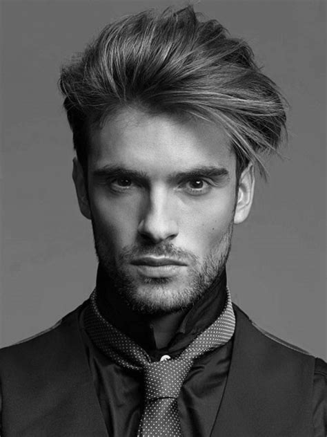 16 Popular Hairstyles For Men with Straight Hair